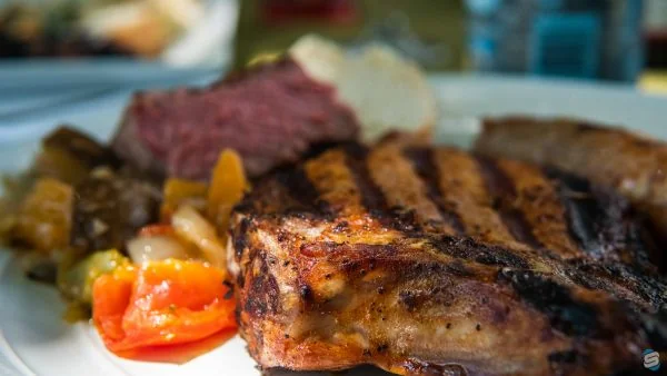 Côtelette avec os de porc Nature ou Marinée – Image 2